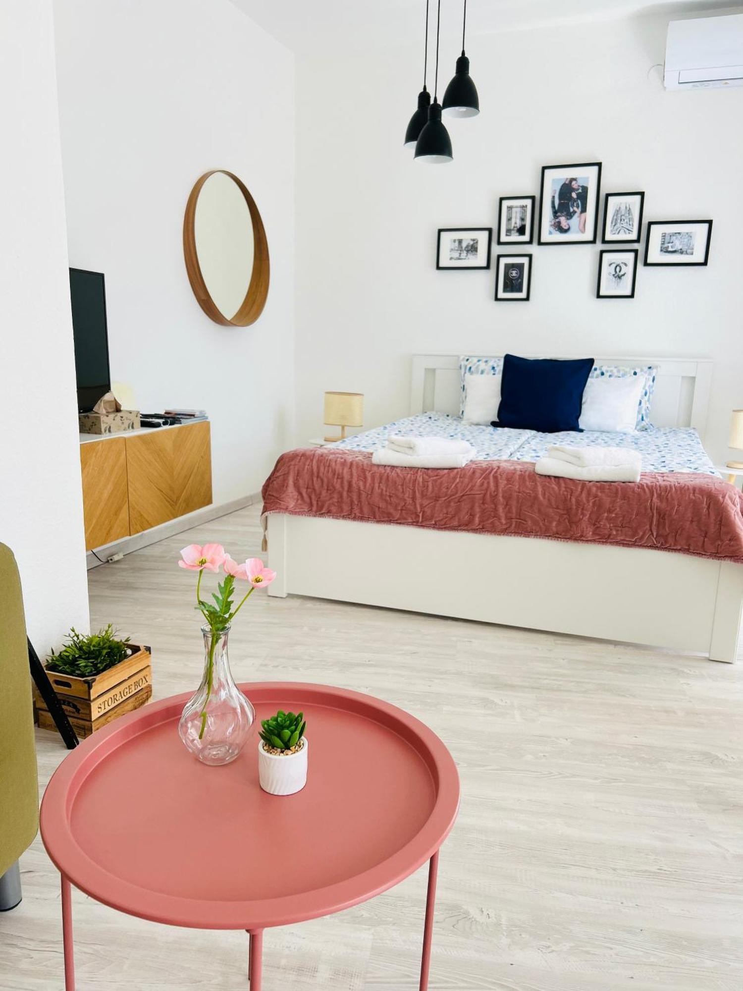 Belvarosi Studio Apartman Kecskemét Exterior photo